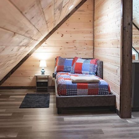 The Secluded Reset Button Cabin Брокен-Боу Экстерьер фото