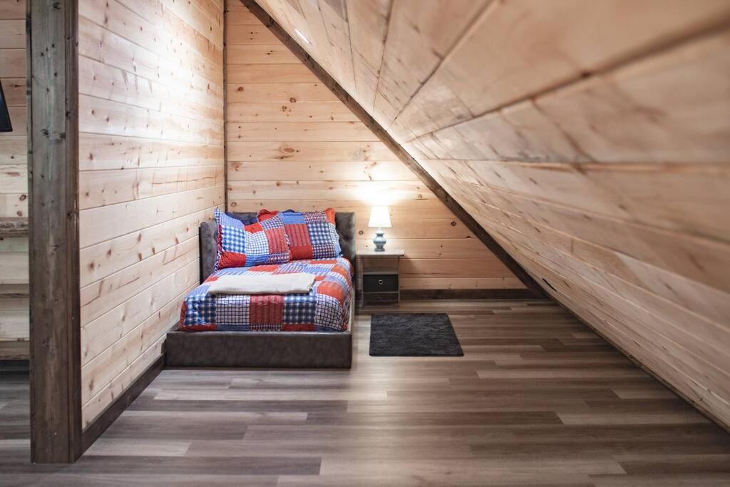 The Secluded Reset Button Cabin Брокен-Боу Экстерьер фото