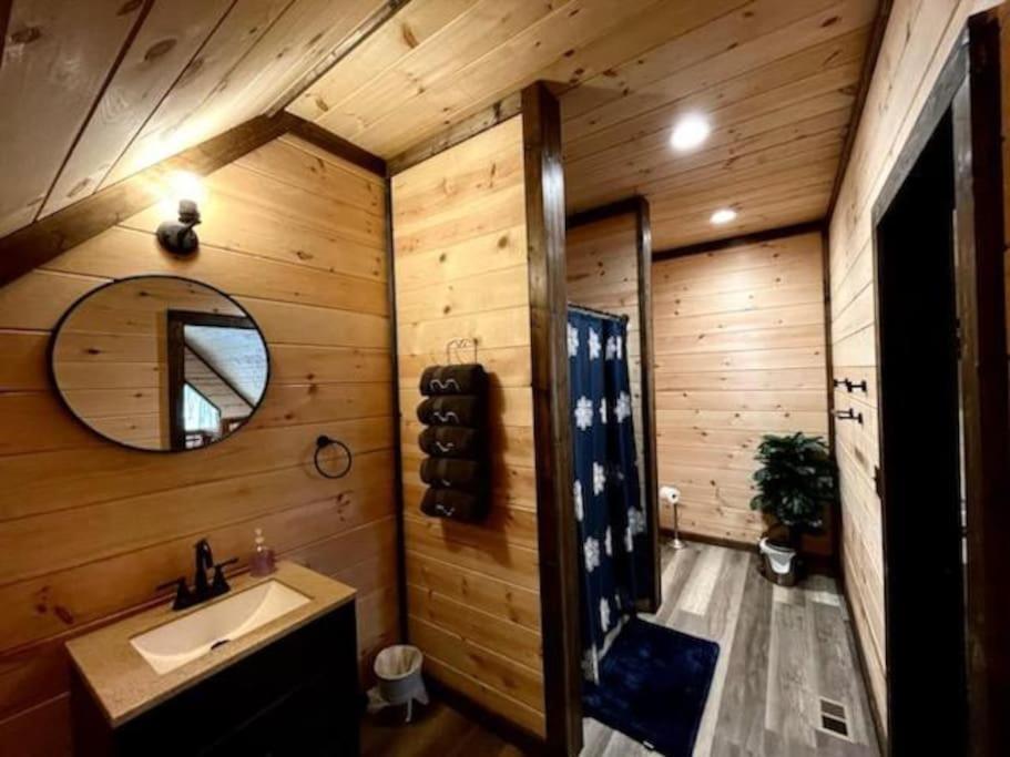 The Secluded Reset Button Cabin Брокен-Боу Экстерьер фото